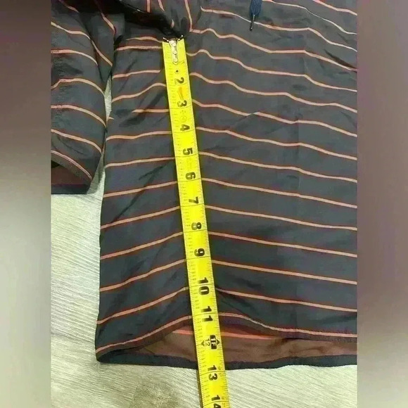 Patagonia brown and orange striped board shorts 38 - Picture 2 of 7